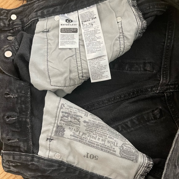 Levi’s button fly shorts sz 28 - Picture 5 of 14